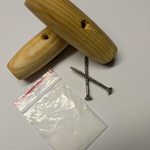 PXL_20250222_180001572 Træ-håndtag til haveredskaber – sæt med 2